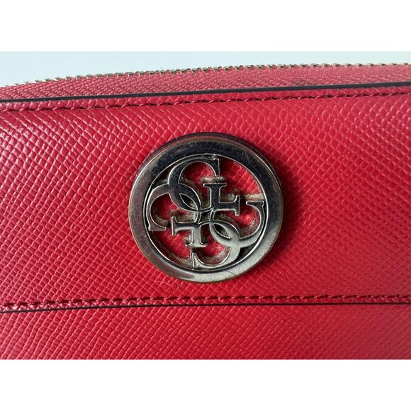 VTG Guess Wallet Womens Red Zip Around Wristlet‎ Leather Logo Clutch Purse Bag - Picture 2 of 13